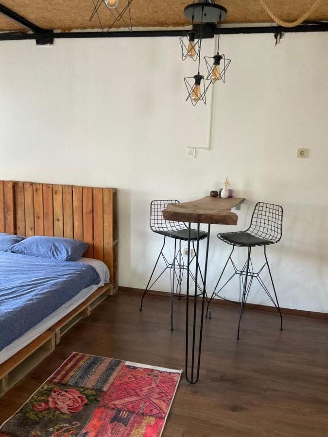The Hub Hostelイスタンブール エクステリア 写真